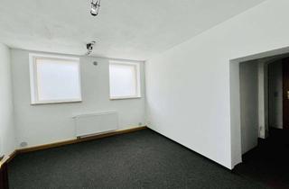 Büro zu mieten in Zwotaer Straße, 08248 Klingenthal, Helle Gewerberäume mit optimaler Raumaufteilung.