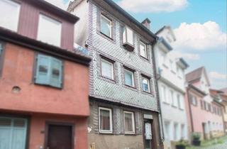 Mehrfamilienhaus kaufen in Obere Beutau 15, 73728 Esslingen, MFH mit 3 Einheiten und Wertsteigerungspotenzial zur flexiblen Nutzung in Innenstadtlage