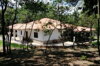 Einfamilienhaus kaufen in 94269 Rinchnach, Rinchnach - Einfamilienhaus auf 12 ha Grundstück in Paraguay