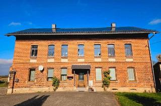 Mehrfamilienhaus kaufen in 06618 Naumburg, Naumburg (Saale) - Ökologisch saniertes Mehrfamilienhaus, Mietwohnung, PV Anlage