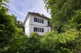 Villa kaufen in 86554 Pöttmes, Historische kleine Villa & Remise auf fast 3000 qm Grund mit weiterem Baurecht