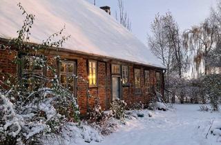 Haus kaufen in 17179 Gnoien, Gnoien - Verwalterhaus in Denkmalensemble im Mecklenburger Parkland