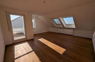 Wohnung mieten in 72663 Großbettlingen, Helle 3-Zimmer-Wohnung mit Balkon und Stellplätzen