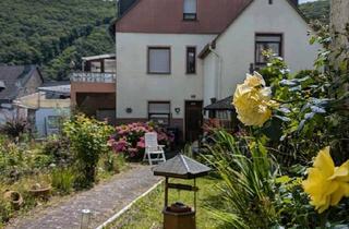 Einfamilienhaus kaufen in 56818 Klotten, Klotten - Großes Haus mit Garten in Klotten