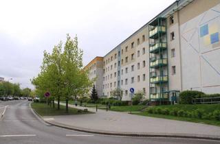 Wohnung mieten in Schweigstr. 11, 02943 Weißwasser, 4 Raum-Wohnung mit Balkon