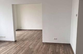 Wohnung mieten in Ernst-Von-Harnack-Straße 37, 06246 Bad Lauchstädt, Seltenheit! 5 Zimmer Wohnung mit Balkon.