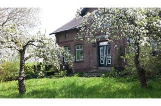 Bauernhaus kaufen in 25436 Neuendeich, Leben am Deich - Idyllisches, familiengerechtes Bauernhofhaus von 1876 mit großem Apfelgarten