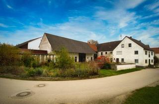 Haus kaufen in Keltenschanzweg, 84089 Aiglsbach, Ehemalige Hofstelle mit viel Potenzial