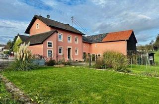 Bauernhaus kaufen in 54646 Bettingen, Charmantes Bauernhaus mit Nebengebäuden und schönem Garten.