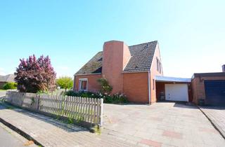 Einfamilienhaus kaufen in 25724 Neufeld, Neufeld - Einfamilienhaus mit Bauplatz in guter Wohnlage von Neufeld