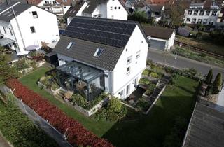 Einfamilienhaus kaufen in Langbeuneweg 24, 64372 Ober-Ramstadt, Ober-Ramstadt - Eleganz und Energieeffizienz: Exklusives Familienhaus mit smarten Features