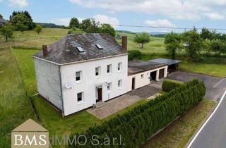 Bauernhaus kaufen in 54675 Obergeckler, Obergeckler - Freistehendes Wohnhaus mit Nebengebäuden in naturnaher Lage !