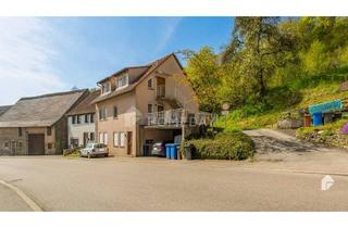 Haus kaufen in 74255 Roigheim, Roigheim - Charmantes MFH mit 3 WEs, Terrasse und Stellplatz in idyllischer Umgebung