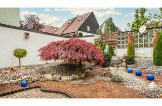 Haus kaufen in 74366 Kirchheim, Kirchheim am Neckar - Leben auf der Sonnenseite - charmantes Zweifamilienhaus mit Steingarten und Teich