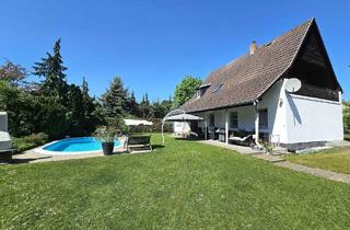 Einfamilienhaus kaufen in 16359 Biesenthal, Biesenthal - Gepflegtes Einfamilienhaus mit Loggia und Pool auf großem Grundstück in Biesenthal