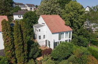 Einfamilienhaus kaufen in 53332 Bornheim, Bornheim - Beeindruckende Liegenschaft in Bestlage von Bornheim