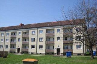 Wohnung mieten in Schillerstr. 44, 84453 Mühldorf, Renovierte 2,5-Zimmer-Wohnung mit Balkon in ruhiger Wohnanlage!