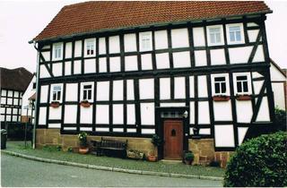 Haus mieten in 35043 Marburg, Idyllisches Fachwerkhaus, Nähe Uniklinikum Marburg