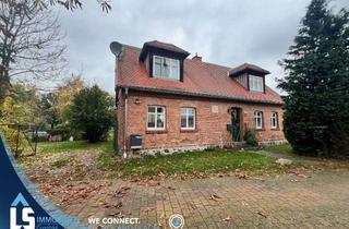 Haus kaufen in 39590 Hämerten, Großer Hof mit einem Ein- und Zweifamilienhaus