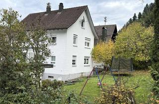 Einfamilienhaus kaufen in 77761 Schiltach, Einfamilienhaus mit 3 Garagen in ruhiger Wohnlage von Schiltach