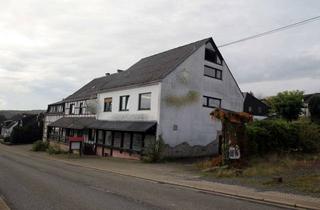 Anlageobjekt in 56459 Langenhahn, Großes Gasthaus auf der Hauptstraße mit viel Potenzial