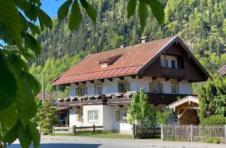 Haus kaufen in 83735 Bayrischzell, Bayrischzell - BAYRISCHZELL - Charmantes Gästehaus mit 4 Ferienwohnungen plus einem Bungalow