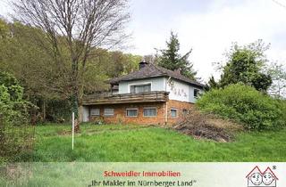 Haus kaufen in 91355 Hiltpoltstein, Hiltpoltstein - Dornröschenschlaf : Großer Bungalow mit Sanierungsbedarf in ruhiger Lage von Hiltpoltstein