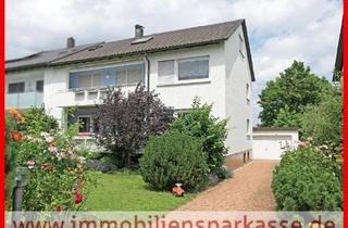 Mehrfamilienhaus kaufen in 71229 Leonberg, Leonberg - Reichlich Platzangebot!