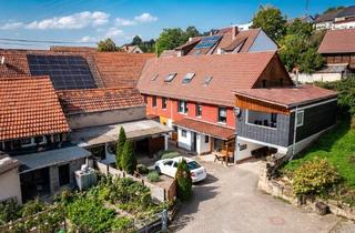 Haus kaufen in 75038 Oberderdingen, Oberderdingen - Ideal für Mehrgenerationen ! 270 m² Wfl. ! 8 Zimmer ! 2 Häuser !