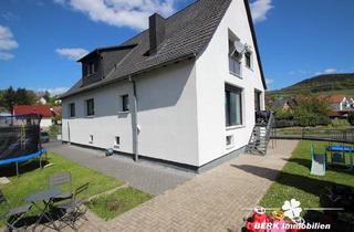 Haus kaufen in 63846 Laufach, Laufach - BERK Immobilien - Top gepflegtes ZFH mit gemütlichem Garten in schöner Lage von Laufach