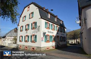 Haus kaufen in 54472 Veldenz, Veldenz - Altes Rathaus in Veldenz - Denkmalschutz