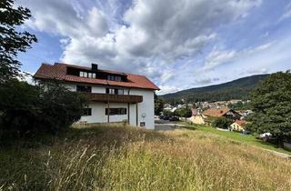 Mehrfamilienhaus kaufen in 94249 Bodenmais, Bodenmais - Mehrfamilienhaus mit traumhafter Fernsicht im Zentrum von Bodenmais