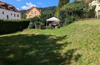 Haus kaufen in 77709 Wolfach, Wolfach - Zweifamilienhaus auf großzügigem Grundstück