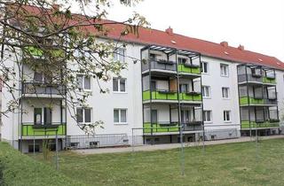 Wohnung mieten in Seehäuser Weg 86, 39387 Oschersleben, Wir sanieren für Sie! EG-Wohnung mit Dusche & großem Balkon