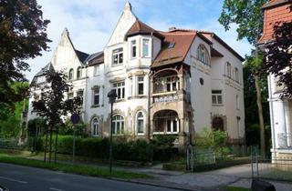 Haus mieten in Lindenauallee 28, 99867 Gotha, Stilvolle 2 Raumwohnung mit Balkon am Schloßpark in Gotha