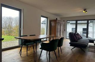 Wohnung mieten in 35415 Pohlheim, Haushälfte teilmöbiliert, mit luxuriöser Innenausstattung, Balkon, EBK und Garten in Pohlheim