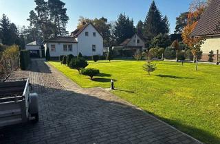 Einfamilienhaus kaufen in Parkstraße 36, 15738 Zeuthen, Zeuthen - Einfamilienhaus mit Doppelgarage und Baulandreserve