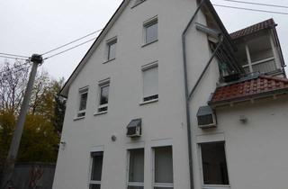 Wohnung kaufen in 71554 Weissach, Schöne, helle 3-Zimmer Dachgeschosswohnung in Weissach im Tal - Unterweissach