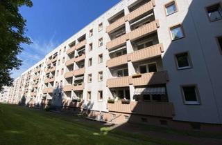 Wohnung mieten in Lischstraße 18, 19053 Ostorf, 2-Zi.-Whg. mit Balkon im EG zentraler Lage am Schlossgarten-direkt vom Eigentümer - ohne Vermittlung