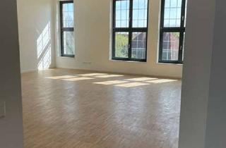 Lofts mieten in Ulmenstraße 49 F, 26384 Heppens, Traumloft für nur 900,- EUR Kaltmiete!