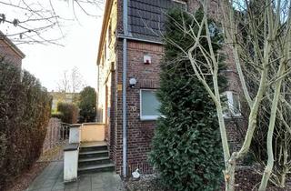 Doppelhaushälfte kaufen in Lilienthalstraße 70, 40474 Lohausen, Doppelhaushälfte mit Garten in Düsseldorf-Lohausen