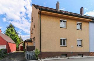 Doppelhaushälfte kaufen in 92224 Amberg, Doppelhaushälfte (Mehrparteienhaus) mit idyllischem Garten und Garage mit Sanierungsstau