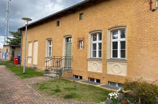 Gewerbeimmobilie mieten in Am Bahnhof, 14552 Michendorf, Gewerbeflächen im Erdgeschoss am Bahnhof Michendorf