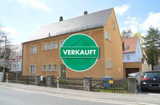 Haus kaufen in 92318 Neumarkt, Neumarkt in der Oberpfalz - Nähe Altstadt und Bahnhof! Älteres Wohnhaus -befristet vermietet- in zentraler Lage von Neumarkt