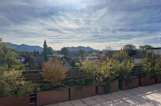 Wohnung kaufen in 83209 Prien, 360° Panoramablick in die Berge über die Dächer von Prien am Chiemsee