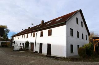 Wohnung mieten in 85777 Fahrenzhausen, Charmante 2-Zimmer-Wohnung mit Einbauküche in idyllischer Lage von Fahrenzhausen/Großnöbach