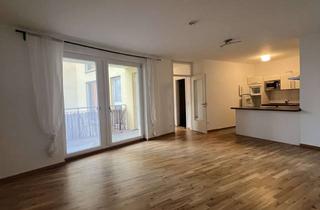 Wohnung mieten in Caroline- Michaelis- Straße 15, 10115 Mitte, 2 Zimmer Wohnung sucht neuen Mieter!