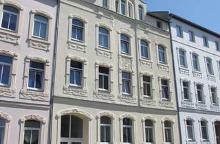 Wohnung mieten in Hegelstraße 29, 08527 Südvorstadt, Gemütliche 3-Raum Dachgeschosswohnung mit Einbauküche