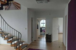 Wohnung mieten in Pfarrer-Völk-Straße 32, 89331 Burgau, Wohnung zur Miete in Limbach