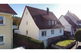 Haus kaufen in 72351 Geislingen, Großzügiges Wohnhaus mit Ausbaupotenzial, Wintergartenanbau und 3 Garagen